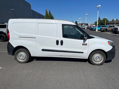 Used 2018 RAM ProMaster City Tradesman FWD image 4