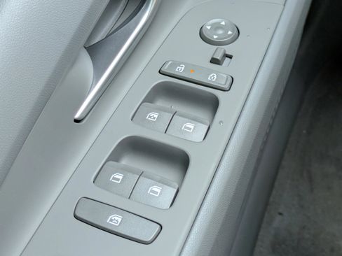 New 2026 Hyundai Elantra SEL Sport Premium FWD image 21