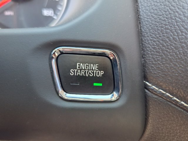 Used 2021 GMC Acadia SLE w/ Driver Convenience Package FWD image 32
