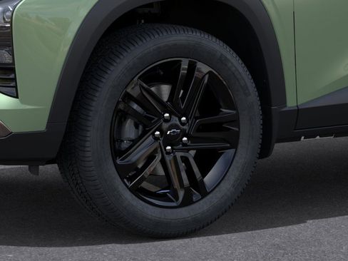 New 2026 Chevrolet Trax ACTIV w/ Sunroof Package FWD image 9