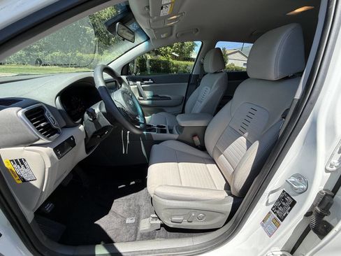 Used 2019 Kia Sportage LX w/ LX Popular Package AWD/4WD image 10