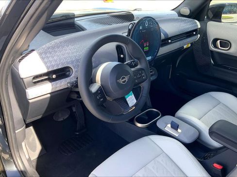 New 2026 MINI Cooper 4-Door Hardtop image 8