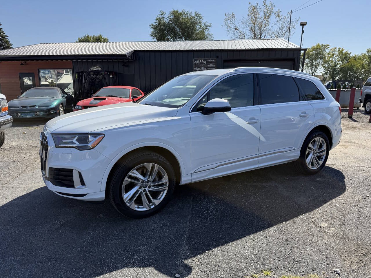 Used 2020 Audi Q7 2.0T Premium Plus w/ Premium Plus Package AWD/4WD image 1