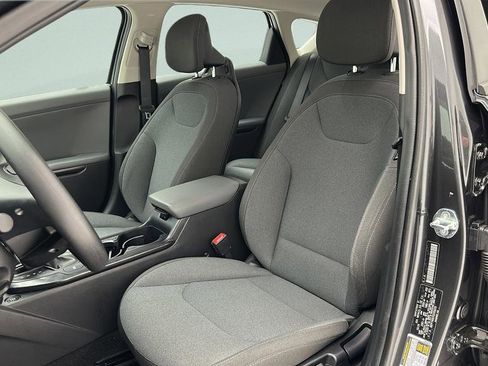 Used 2025 Kia K4 FWD image 15