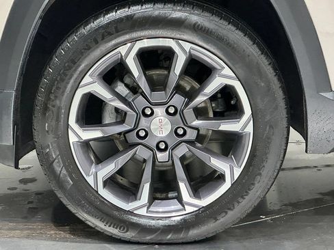 Used 2025 GMC Terrain Elevation w/ Elevation Premium Package AWD/4WD image 35