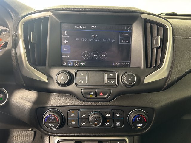 Used 2022 GMC Terrain SLT w/ Tech Package AWD/4WD image 21