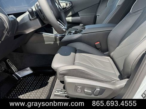 Used 2025 BMW X3 xDrive30i w/ Premium Package image 10
