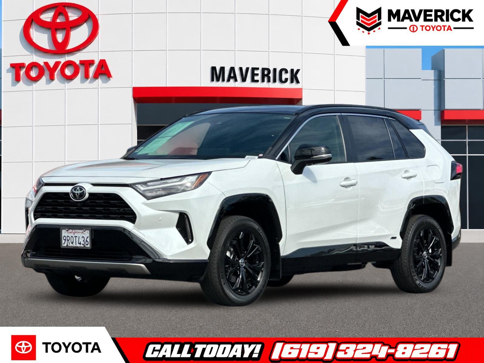 Used 2025 Toyota RAV4 XSE w/ Advanced Technology Package AWD/4WD image 1