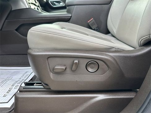 Used 2022 Chevrolet Tahoe LT w/ LT Signature Package image 21