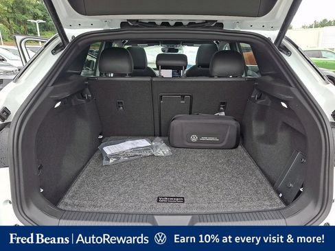 Certified 2025 Volkswagen ID.4 Pro S AWD/4WD image 34