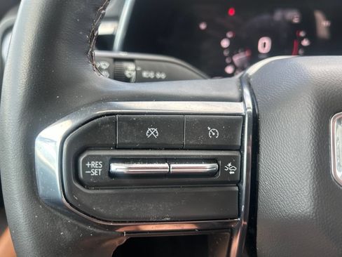 Used 2023 GMC Canyon AT4 w/ AT4 Premium Package AWD/4WD image 23