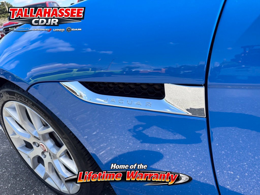 Used 2020 Jaguar F-TYPE Coupe RWD image 15