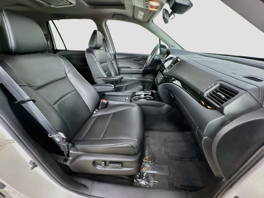 Used 2019 Honda Pilot Touring image 37