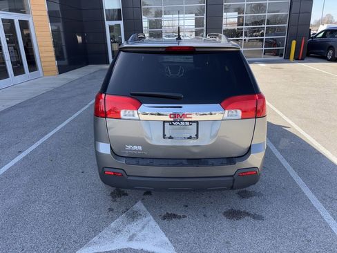 Used 2012 GMC Terrain SLT w/ LPO, Chrome Package image 4