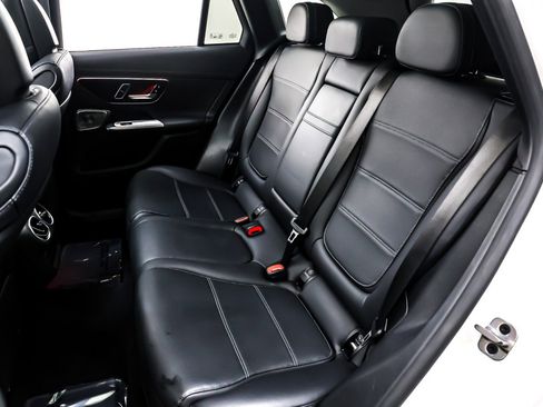 Used 2023 Mercedes-Benz GLC 300 w/ Exclusive Trim Package image 8