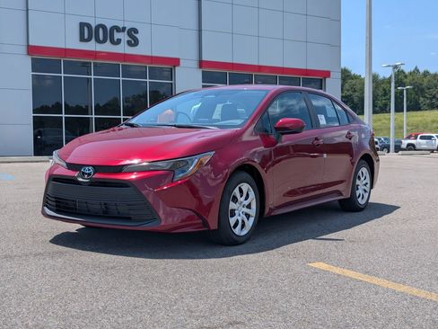 New 2026 Toyota Corolla LE FWD image 1