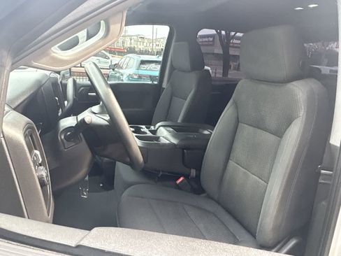 Used 2020 Chevrolet Silverado 1500 Custom w/ Infotainment Package image 22