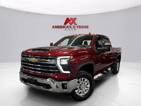 Used 2026 Chevrolet Silverado 2500 LTZ AWD/4WD image 1