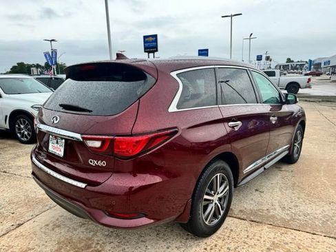 Used 2019 INFINITI QX60 Luxe w/ Essential Package AWD/4WD image 12