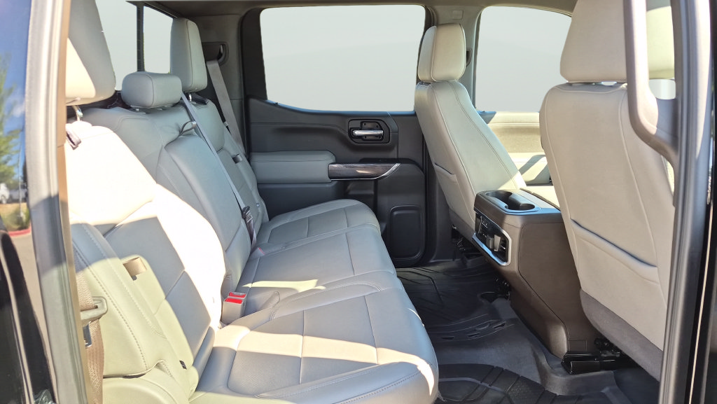Used 2020 Chevrolet Silverado 1500 LTZ w/ LTZ Texas Edition RWD image 27