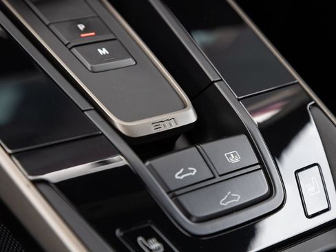 Certified 2025 Porsche 911 Turbo S AWD/4WD image 29