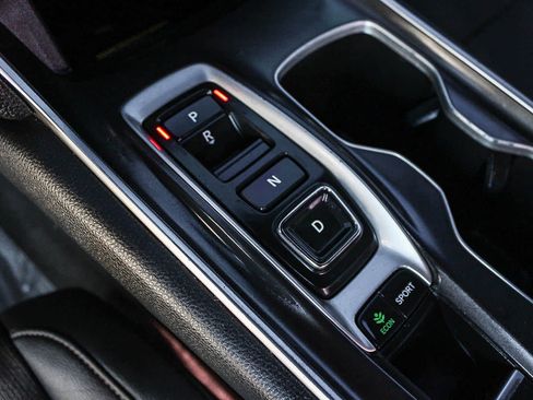 Used 2022 Honda Accord Sport image 19