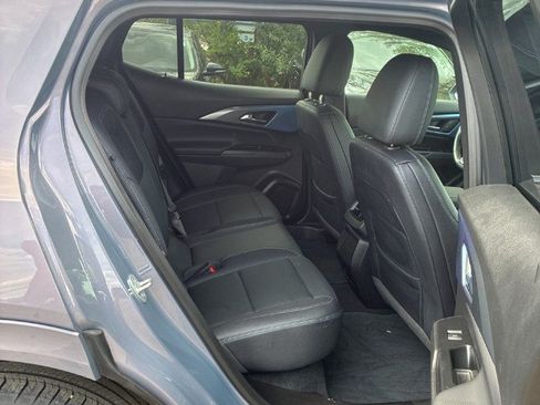 Used 2025 Chevrolet Equinox EV LT w/ Convenience Package AWD/4WD image 18