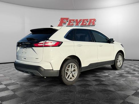 Used 2024 Ford Edge SEL image 5