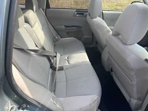 Used 2011 Subaru Forester 2.5X Premium image 14
