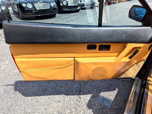 Used 1989 Ferrari Mondial Cabriolet image 13