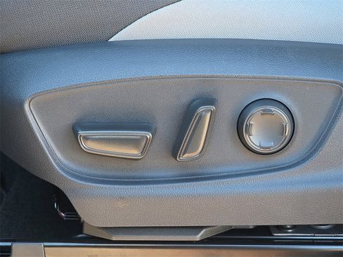 New 2026 Toyota Tacoma TRD Sport image 18