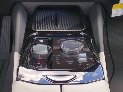 New 2026 BMW 530i w/ Premium Package RWD image 19