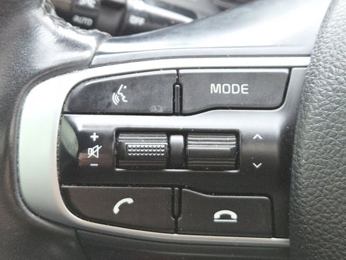 Used 2024 Kia K5 GT-Line AWD/4WD image 34