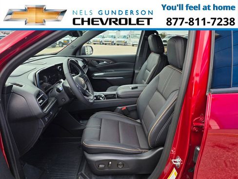 New 2026 Chevrolet Traverse High Country w/ LPO, Floor Liner Package AWD/4WD image 18