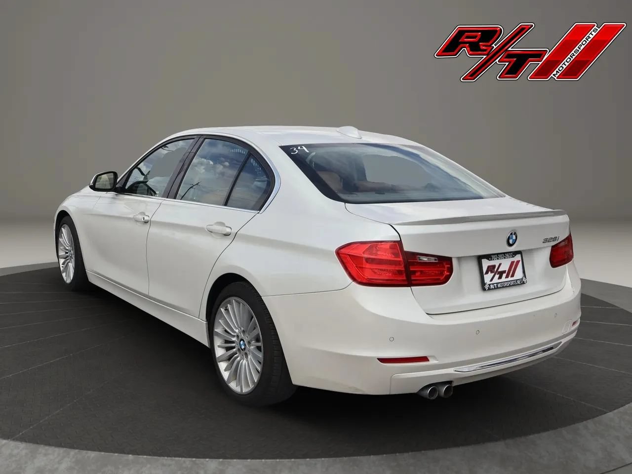 Used 2015 BMW 328i Sedan RWD image 5