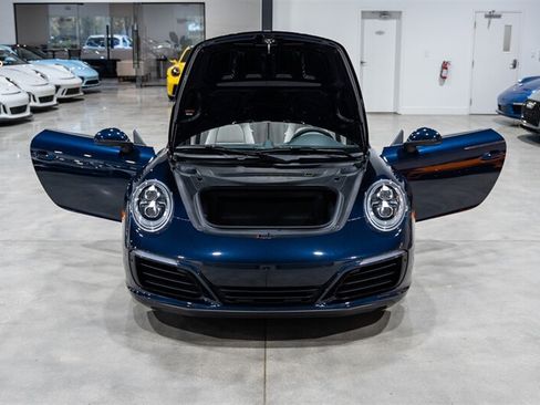 Used 2019 Porsche 911 Carrera S RWD image 39