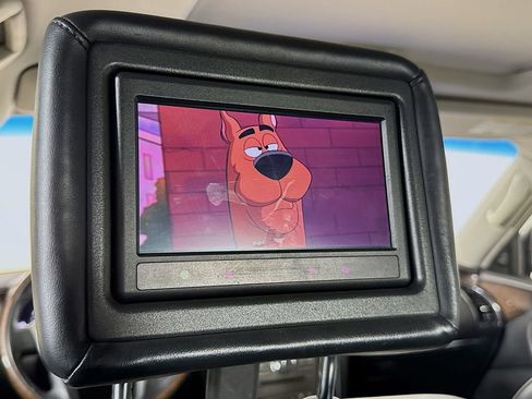 Used 2014 INFINITI QX80 2WD w/ Deluxe Touring Package image 31