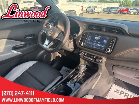 Used 2024 Nissan Kicks SR w/ SR Premium Package image 26