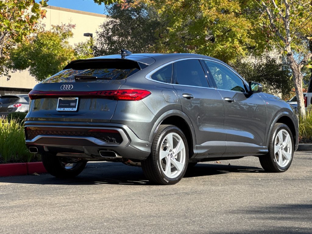 Used 2025 Audi Q5 Premium Plus AWD/4WD image 5