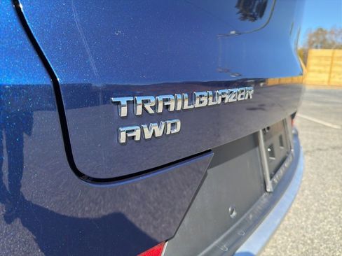 Used 2022 Chevrolet TrailBlazer LT w/ Convenience Package image 10