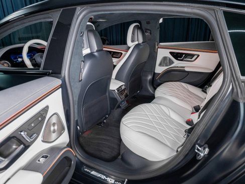 Certified 2024 Mercedes-Benz EQS AMG 4MATIC image 30