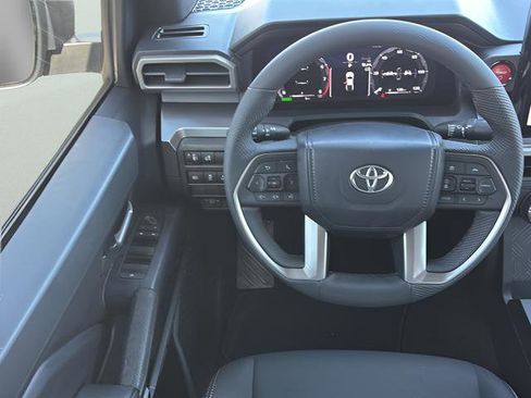 New 2026 Toyota Tacoma TRD Off-Road AWD/4WD image 18