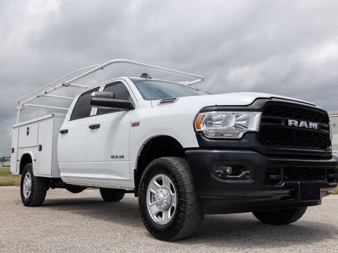 Used 2022 RAM 2500 Tradesman w/ Special Service Vehicle Group AWD/4WD image 1