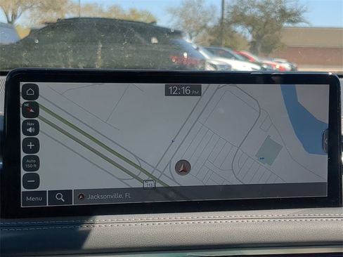 Used 2025 Genesis G70 2.5T image 21