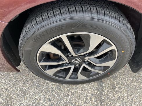 Used 2014 Honda Civic EX image 10