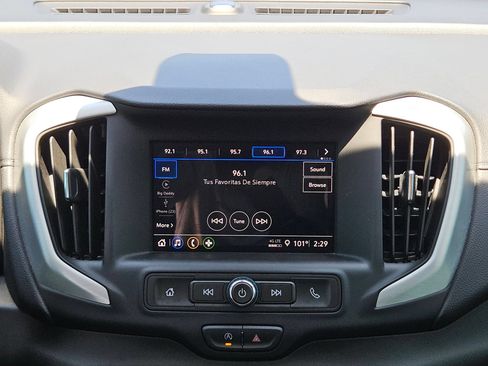 Certified 2024 GMC Terrain SLE w/ Driver Convenience Package FWD image 17