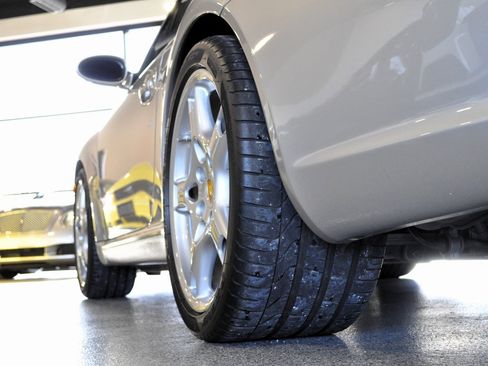 Used 2006 Porsche 911 Carrera S image 17