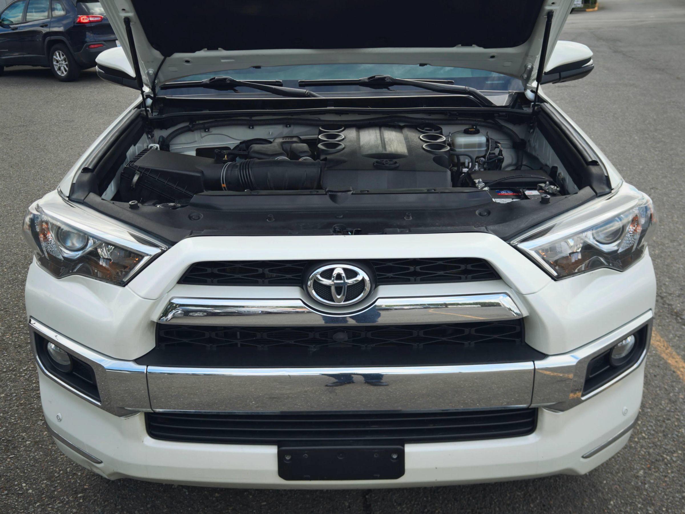 Used 2017 Toyota 4Runner Limited AWD/4WD image 52