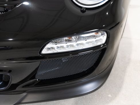 Used 2010 Porsche 911 GT3 RWD image 13