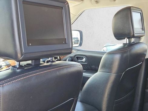 Used 2018 Nissan Armada Platinum w/ Interior Lighting Package RWD image 21